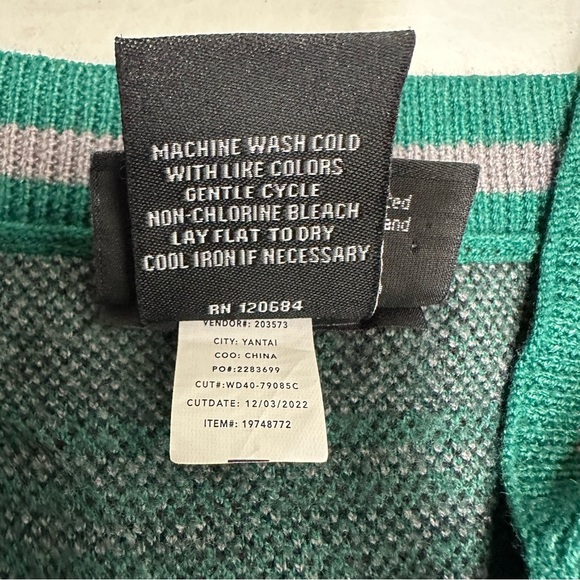 HARRY POTTER Green Plaid Tank Top with Snake Emblem SIZE 2X - Picture 9 of 9